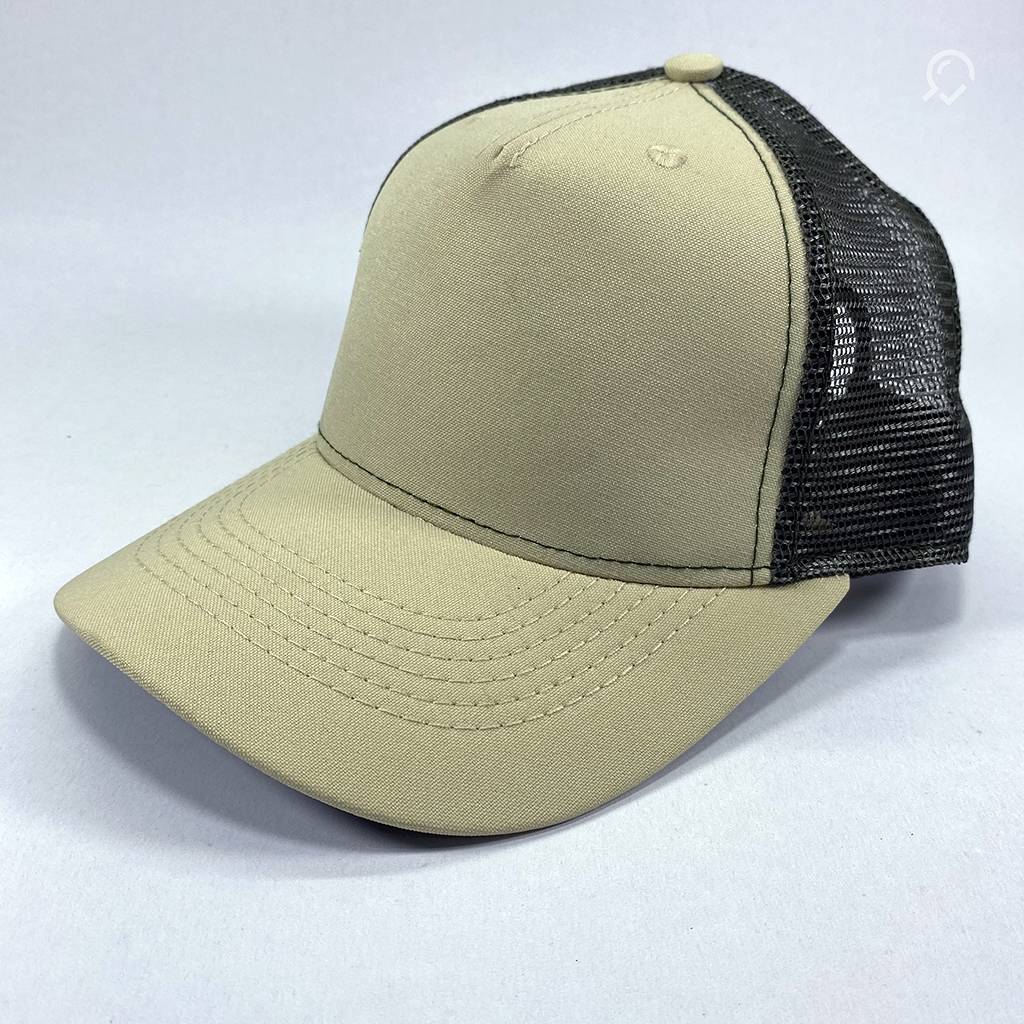 Gorra Calidad Premium, visera curva, malla Plástica LCOGC066